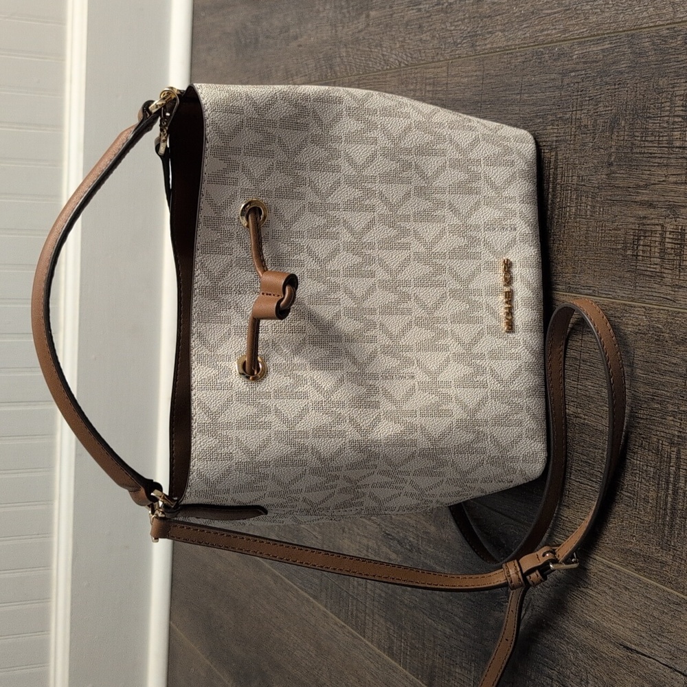 Michael Kors Tan and Brown Logo Bucket Bag